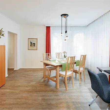 苏尔波斯特酒店 阿滕多恩