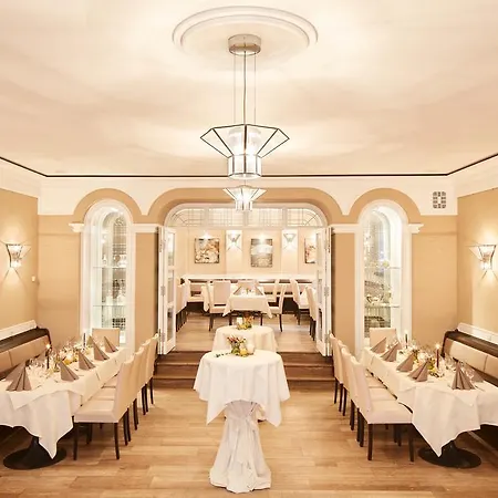 苏尔波斯特酒店 3*